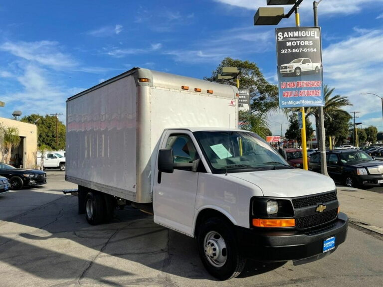 Box Truck for Sale Los Angeles Basic Type - Trucks Brands