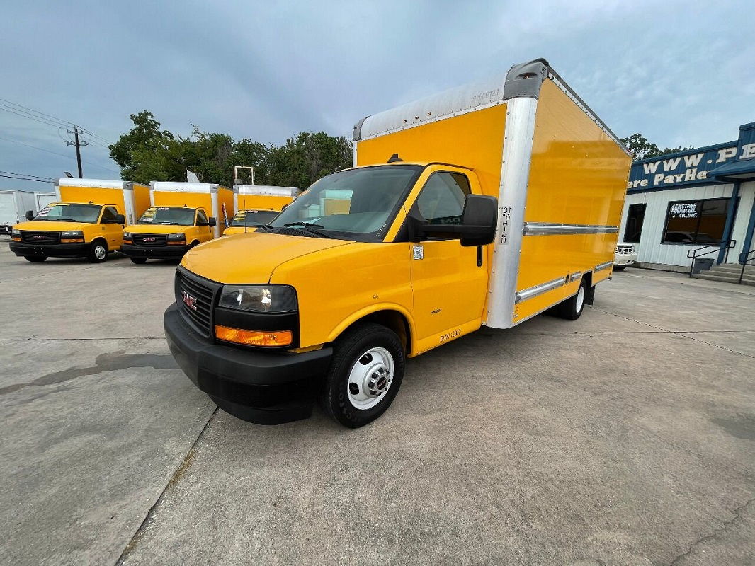 Box Trucks For Sale Used Under 5000