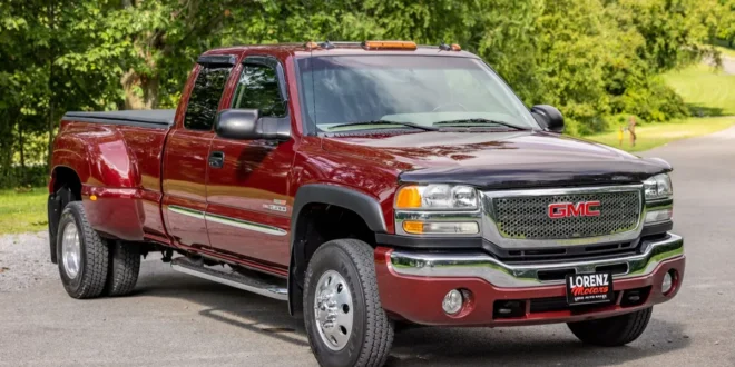 2003 GMC Sierra Dually Pickup Trucks